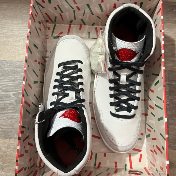 Men’s Air Jordan 2 Retro Nina Chanel Abney White Red - Picture 4 of 5